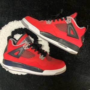 Jordan 4 “Toro Bravo” 6Y